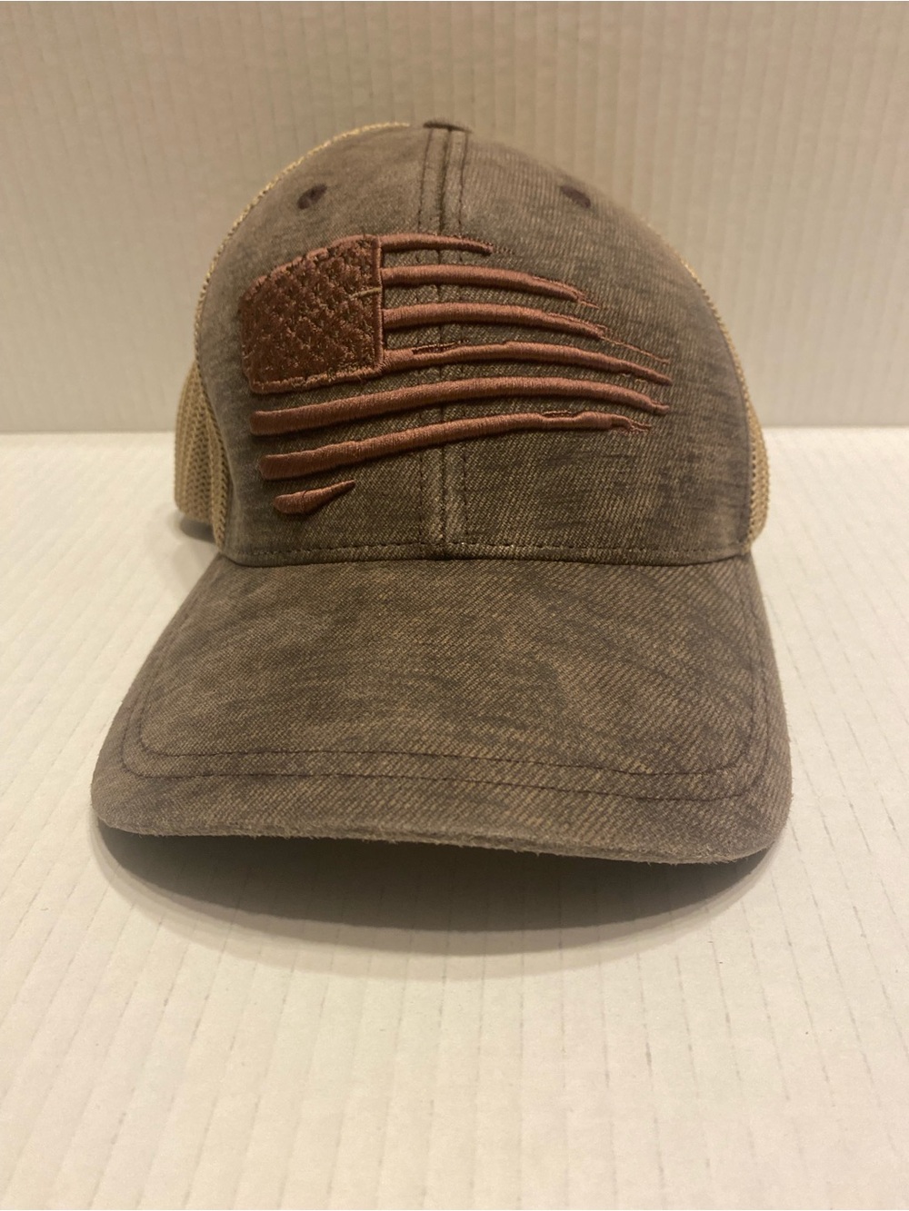 Mens Ariat trucker cap